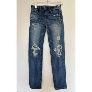 American Eagle Super Stretch Distressed Skinny